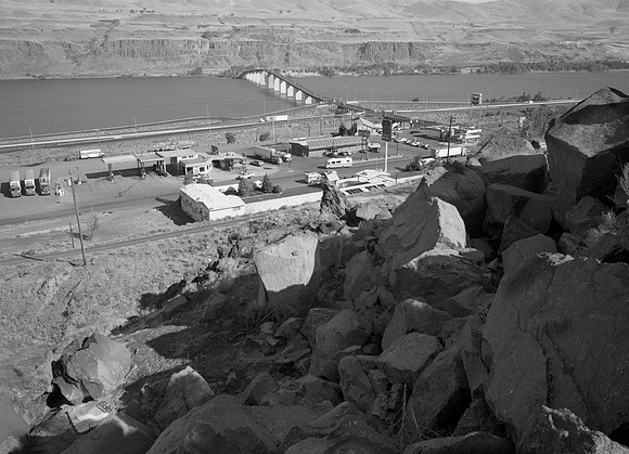first view  of Columbia River from trail Biggs, Oregon