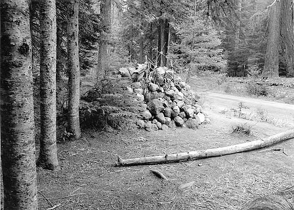 Pioneer Womans grave. Barlow Road , Mt Hood Oregon